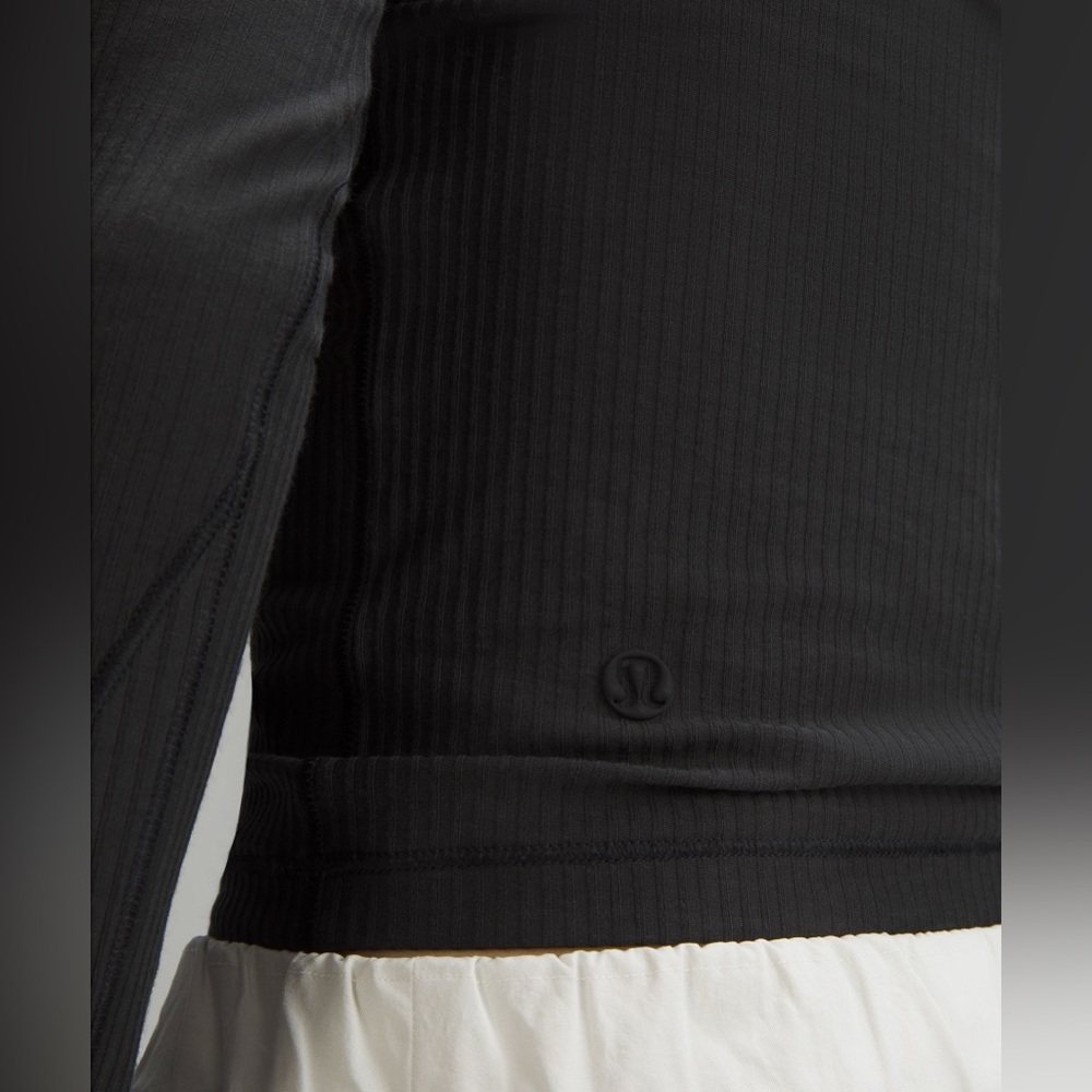 Lululemon Black Long Sleeve Top - Picture 5 of 6